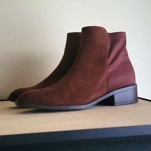 JustFab 7.5 Chocolate